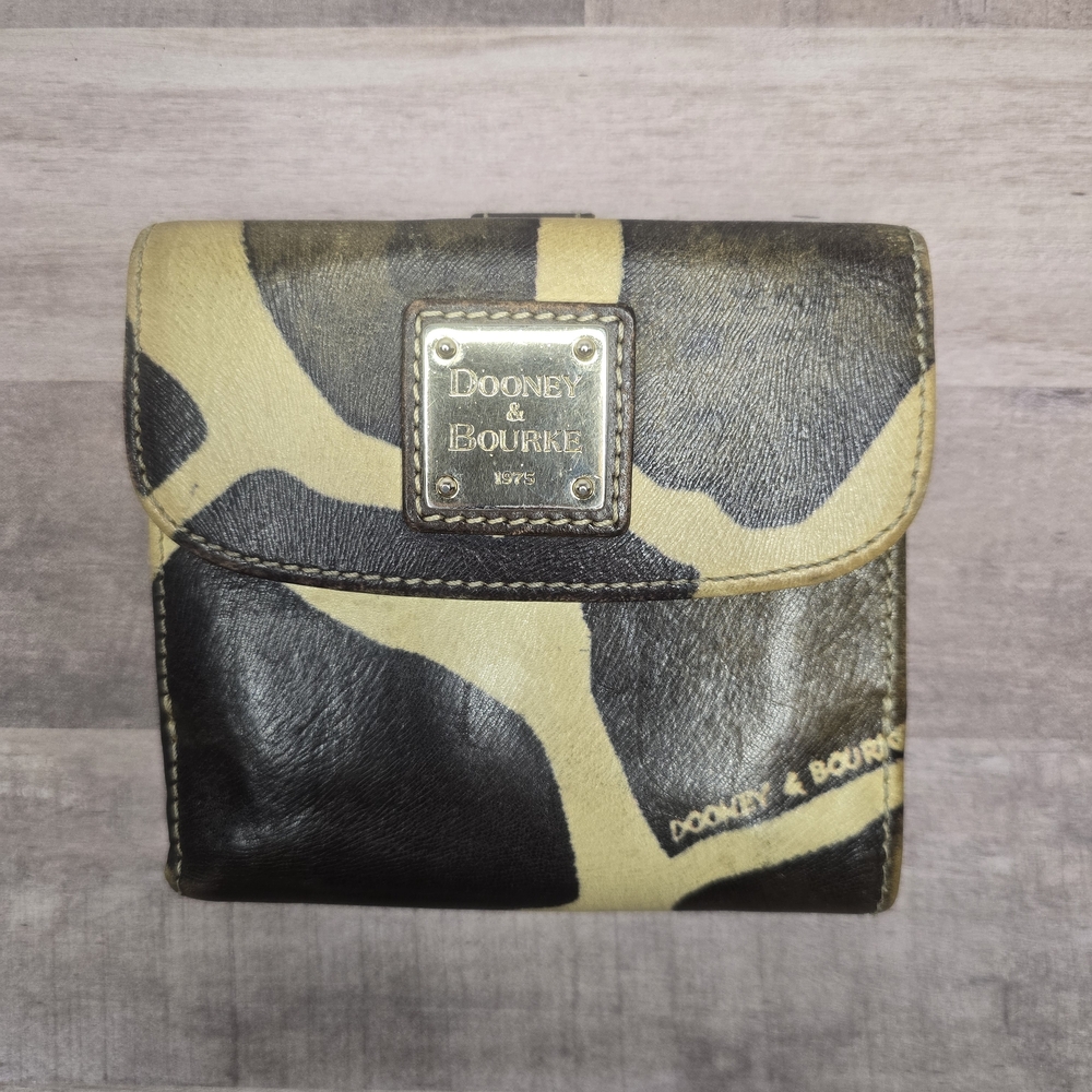 Dooney & Bourke Vintage Giraffe Print Wallet